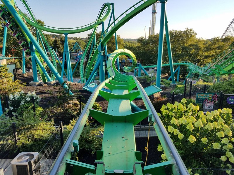 Is Dorney Park Fast Lane Worth It? An Honest Look at Dorney Park