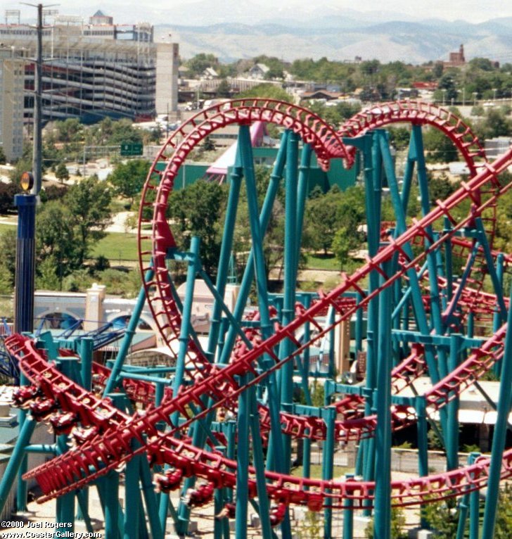 Beating the Crowds at Elitch Gardens: When to Go and When to Ride at Elitch Gardens