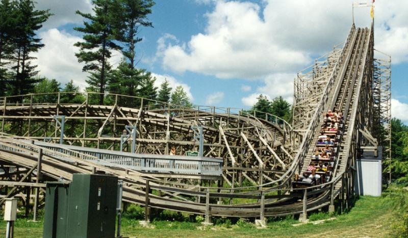 Optimal Route at Funtown Splashtown USA: A Data-Driven Touring Plan at Funtown Splashtown USA
