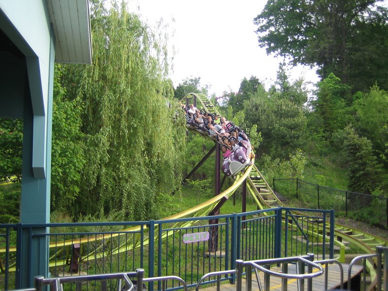 Best Time to Visit Six Flags New England in July at Six Flags New England